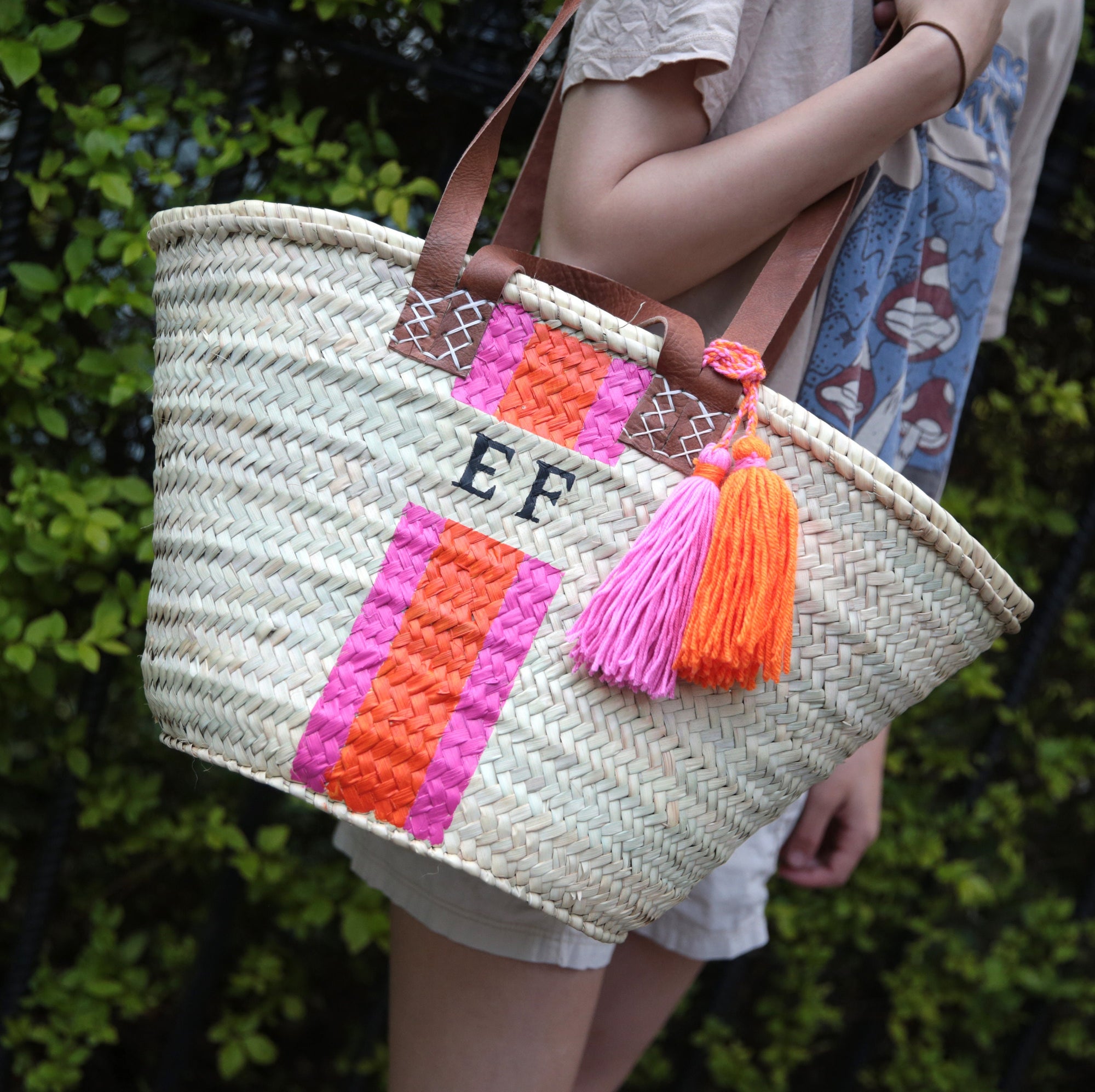 Medium Straw basket, double leather handle, shopping bag, beach basket, hen party.