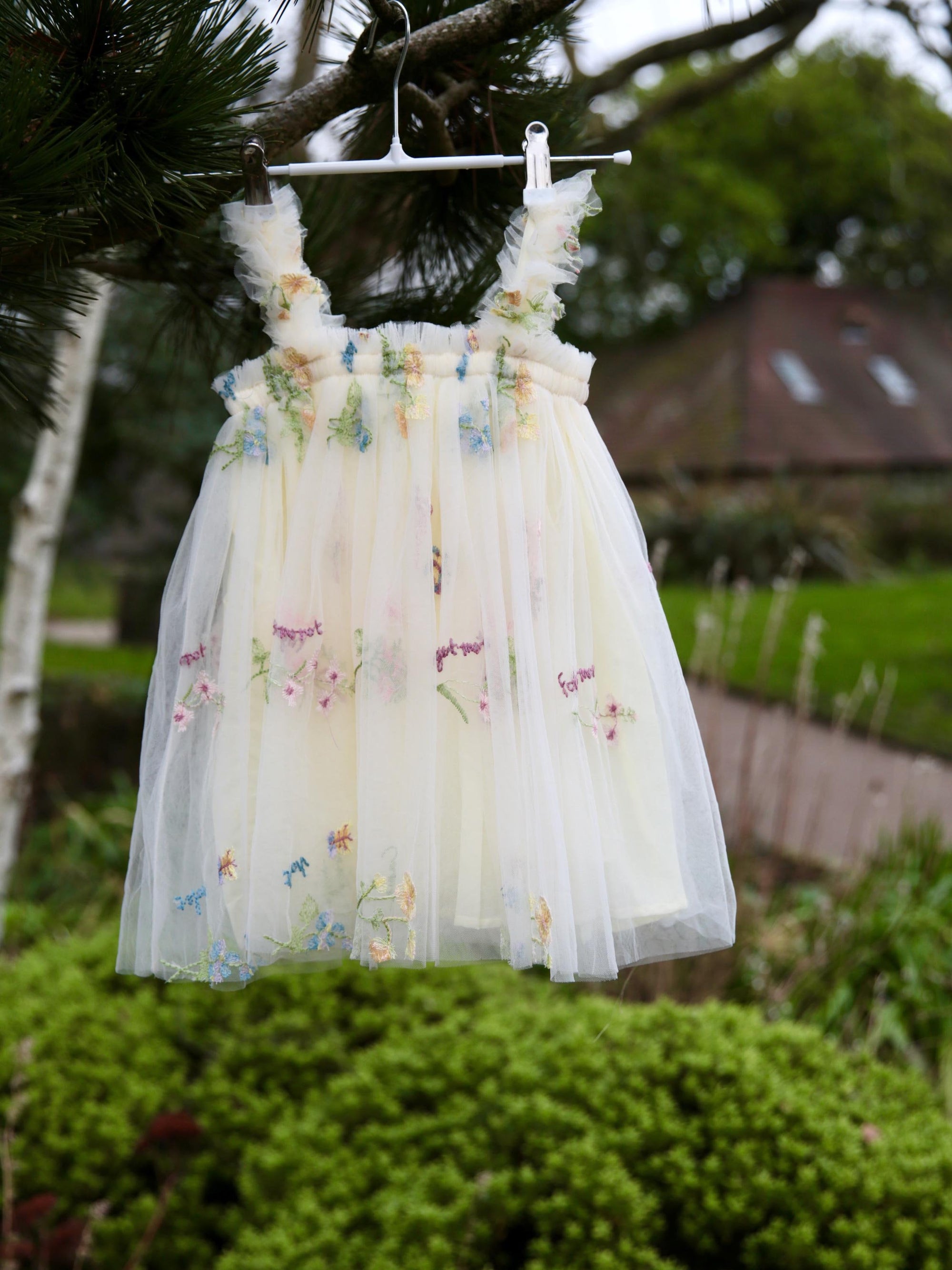 Little girls dress. Lemon yellow girls party dress, tulle embroidered with flowers. Flower dress. Flower girl, cake smash, birthday dress.