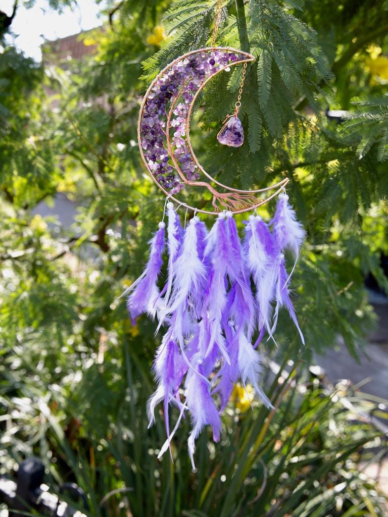 Dreamcatcher. Crescent Moon Amethyst Crystal, Enchanting Bedroom Decor. Dreamcatcher for Sweet Dreams. Home decor