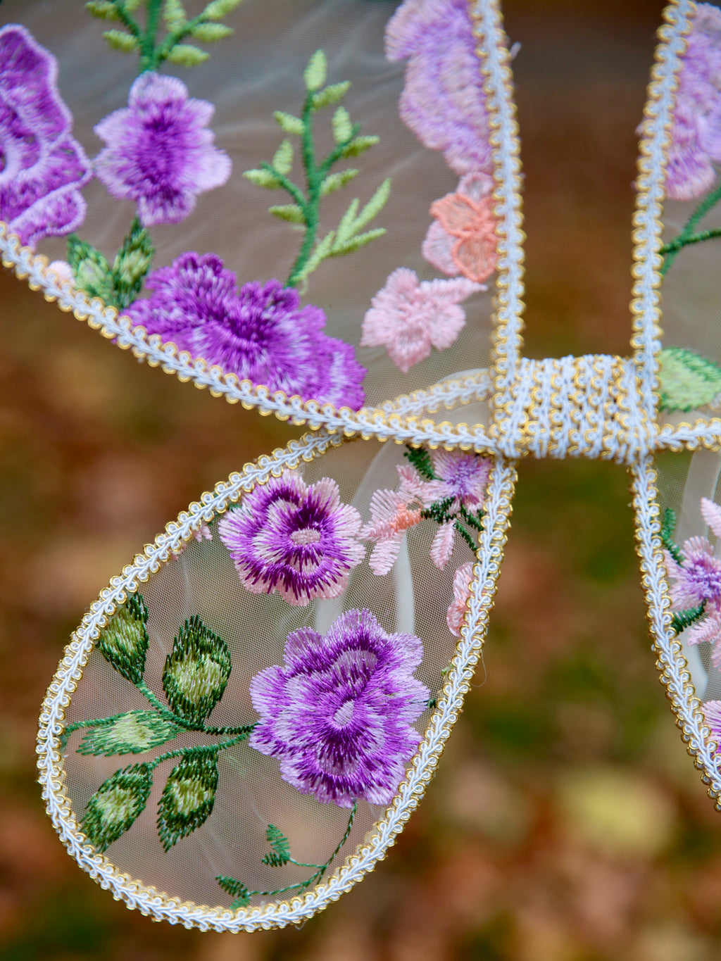 Purple Embroidered Fairy wings for babies and Children. Tulle fabric with handcrafted embroidered purple and pink flower design. Cake smash, birthday photo shoot.