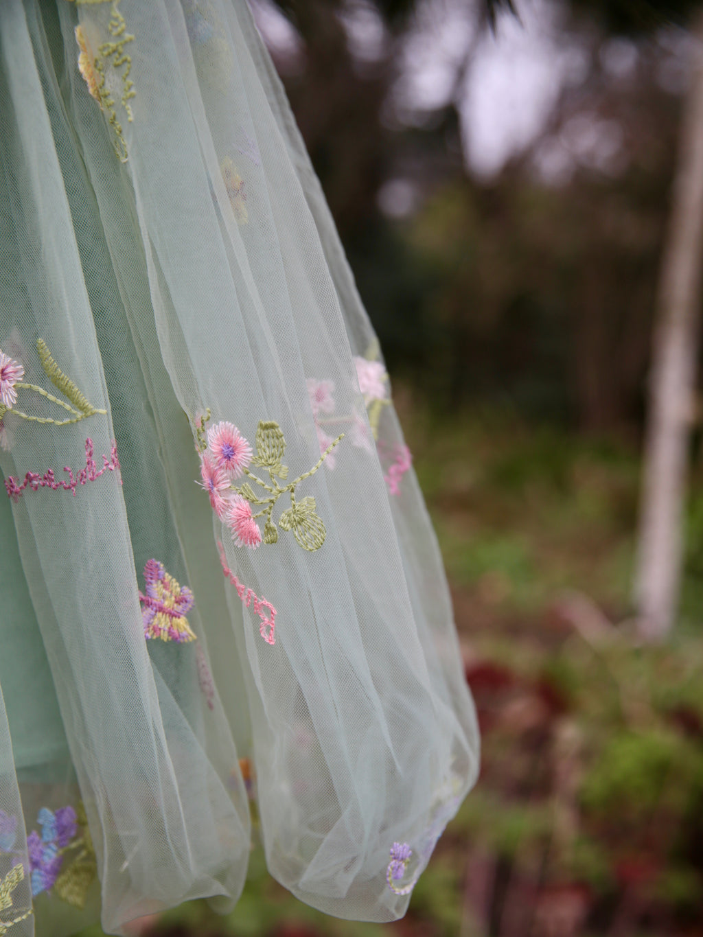 Girls dress. Sage Green dress, girls embroidered dress, party dress, photo shoot dress, flower girl dress, party dress, birthday dress.