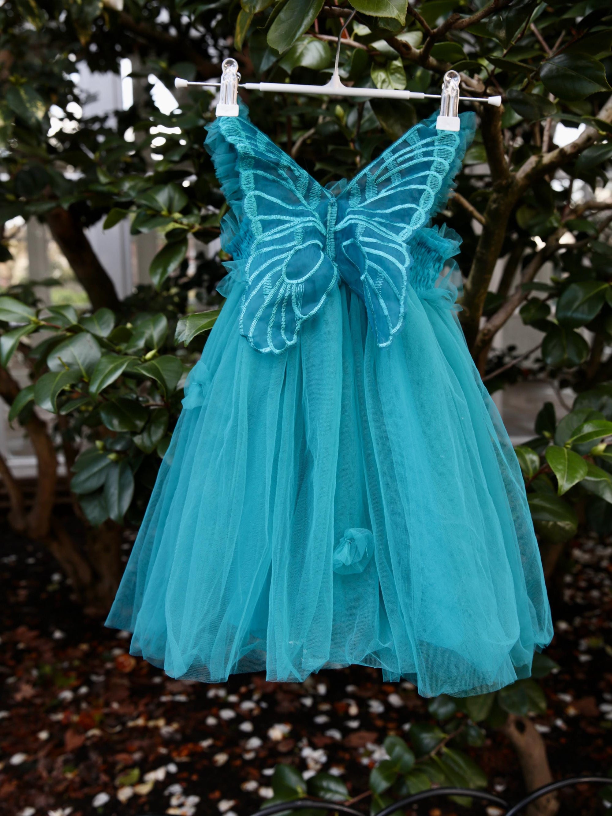 Teal Fairy Wing dress  in Teal Tulle. Butterfly wings on the back, party dress, flower girl dress. Birthday photoshoot. Wild Daisy