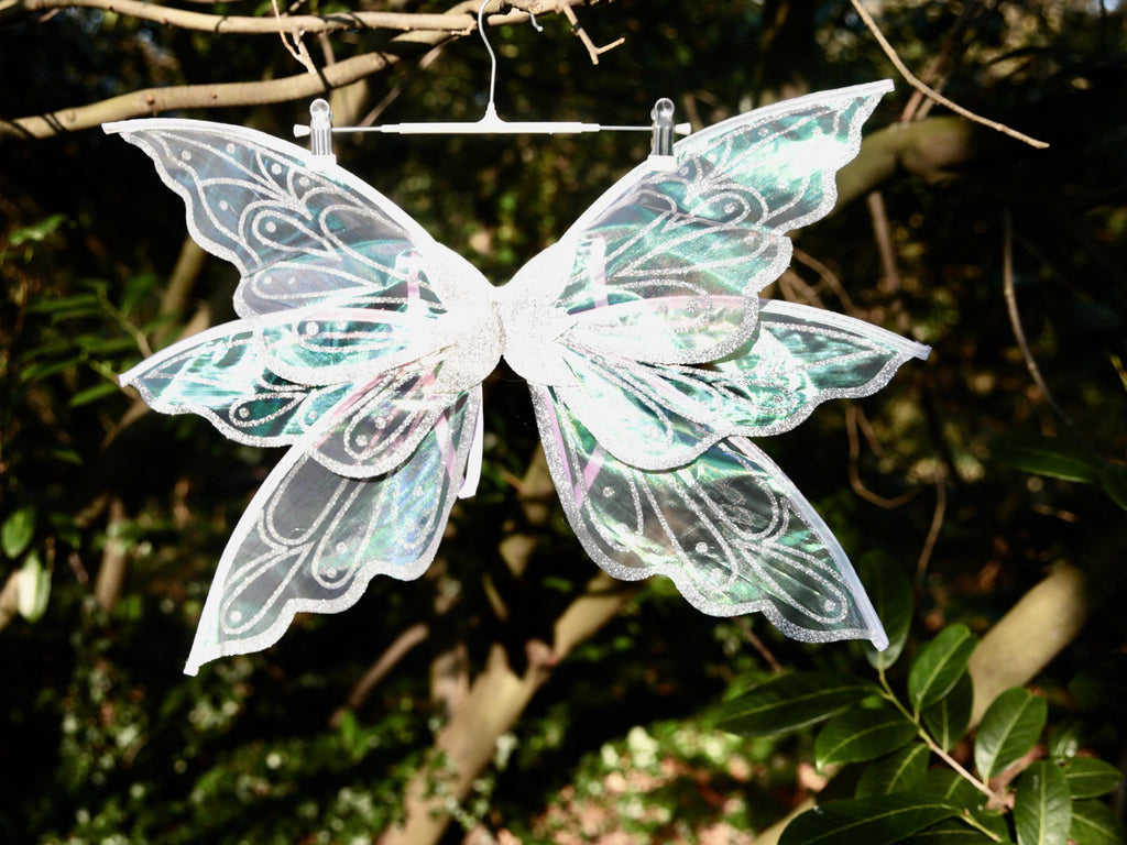 White Fairy wings. White wings with silver trim. White fairy wings for fairy dress-up, cosplay, fairy costumes. Renaissance Festival
