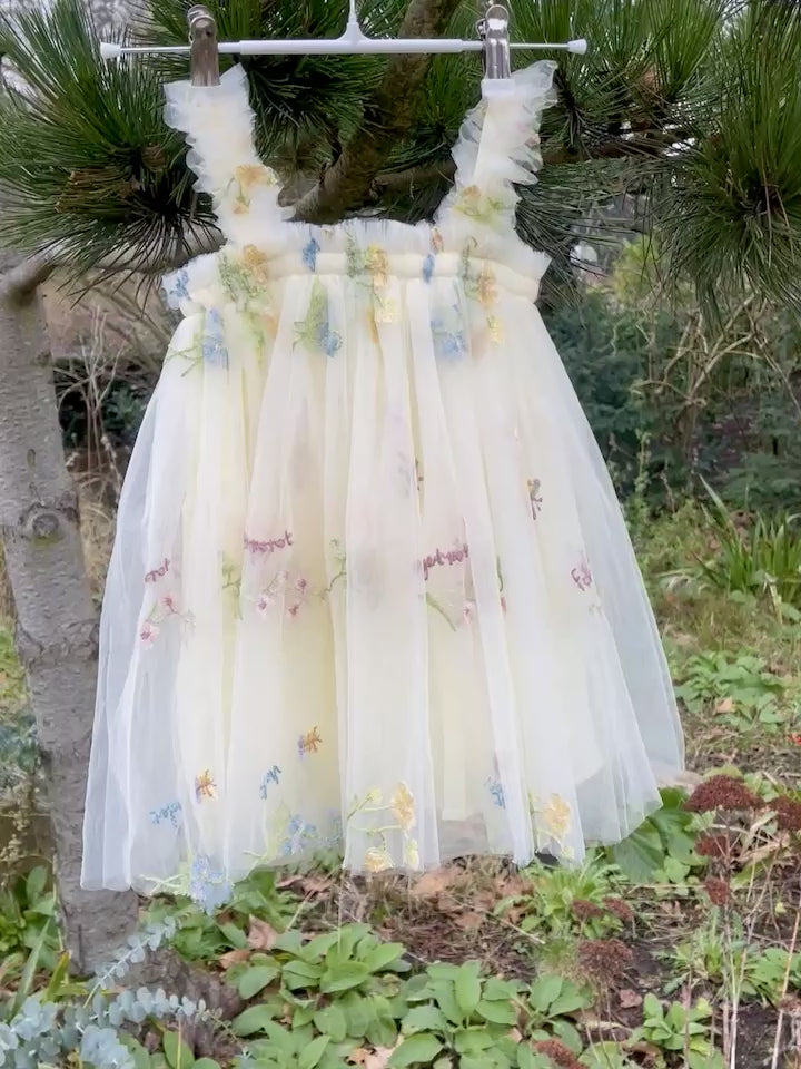 Little girls dress. Lemon yellow girls party dress, tulle embroidered with flowers. Flower dress. Flower girl, cake smash, birthday dress.