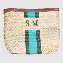 Load image into Gallery viewer, Gigi - Straw clutch with monogram